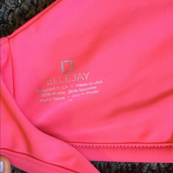 ELLEJAY Maya Lace Up Halter in Petunia size Medium - Picture 6 of 6